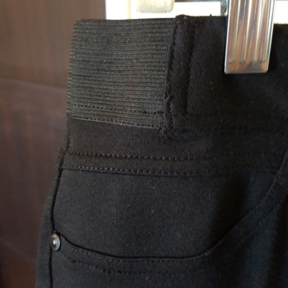 Simply Vera Black Dress Leggings - Picture 3 of 6